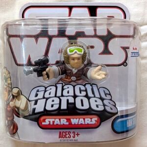 NWT Star Wars Galactic Heroes Han Solo (Hoth) Action Figure